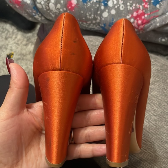 Silk PRADA HEELS - Picture 10 of 13